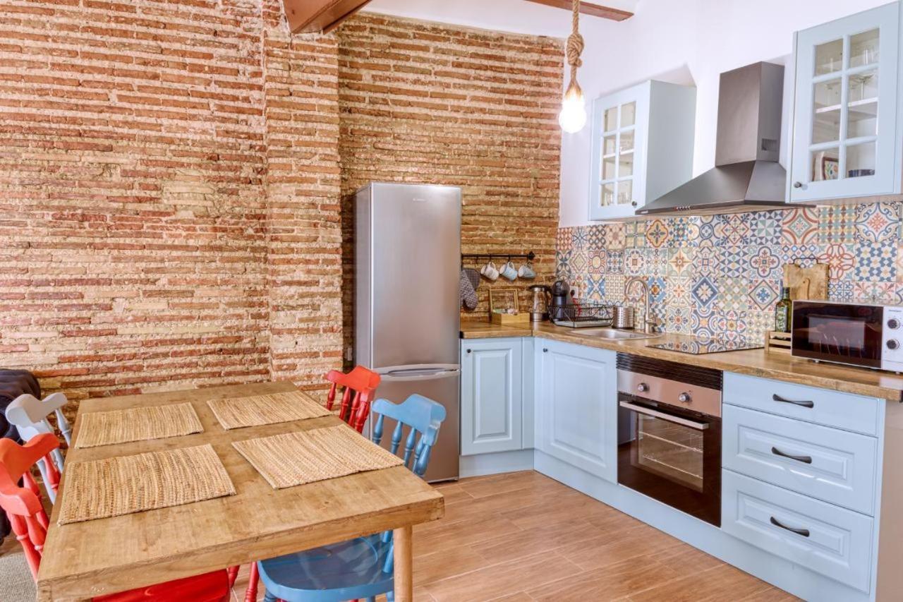 Beams & Bricks Apartman Valencia Kültér fotó