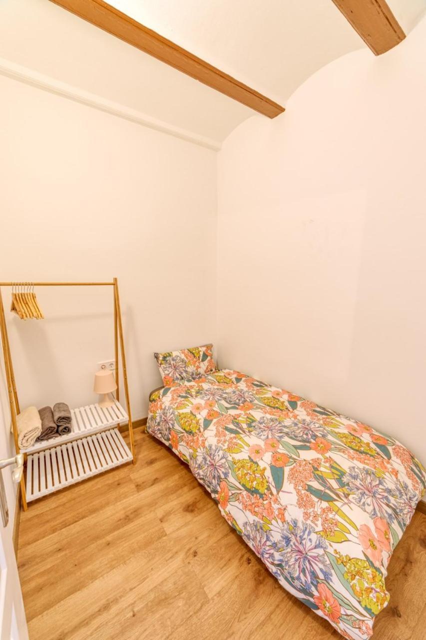 Beams & Bricks Apartman Valencia Kültér fotó
